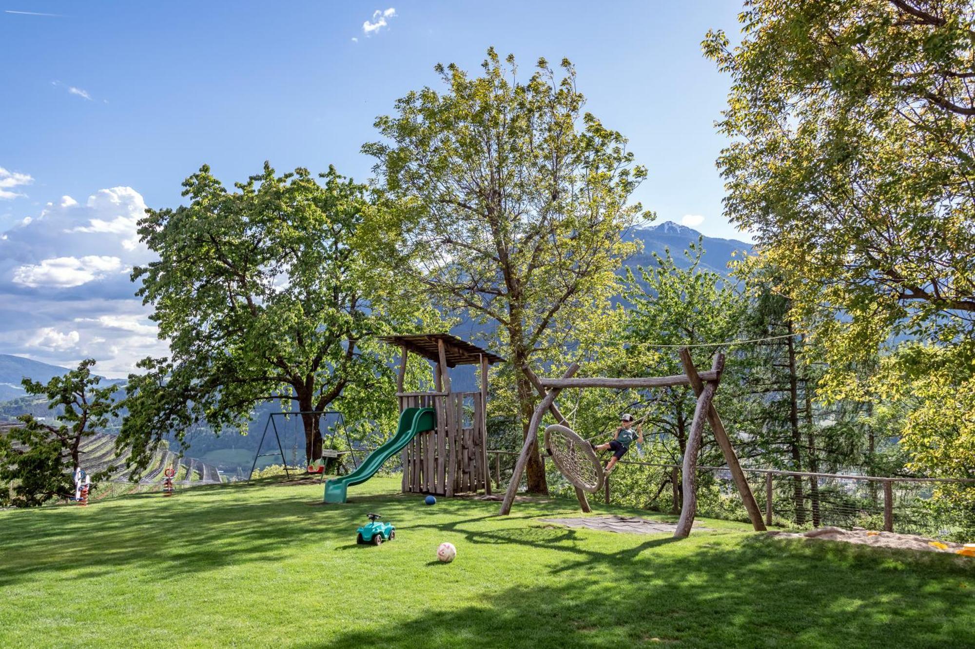 Trinnerhof- Hof Chalets Und Obsthof Mit Zimmer Natz-Schabs Exterior photo